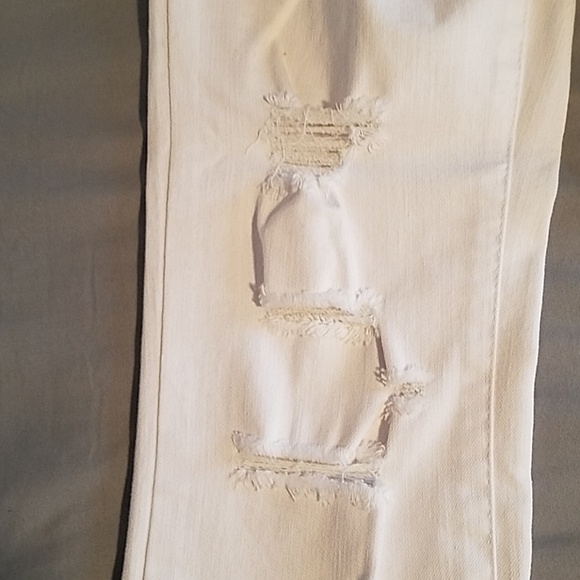 Capris - Picture 3 of 3